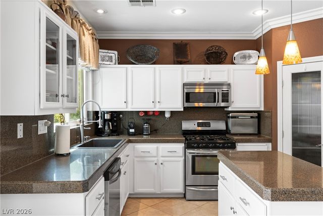 435 Manderley Court, Las Vegas, NV 89123
