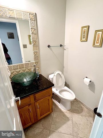 117 EASTMOOR DR, Silver Spring, MD 20901