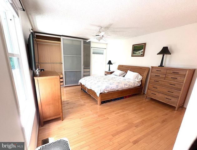 117 EASTMOOR DR, Silver Spring, MD 20901