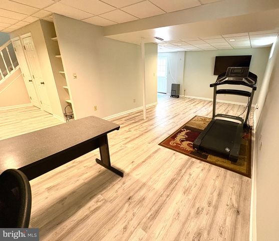 117 EASTMOOR DR, Silver Spring, MD 20901