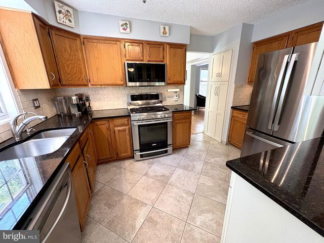 117 EASTMOOR DR, Silver Spring, MD 20901