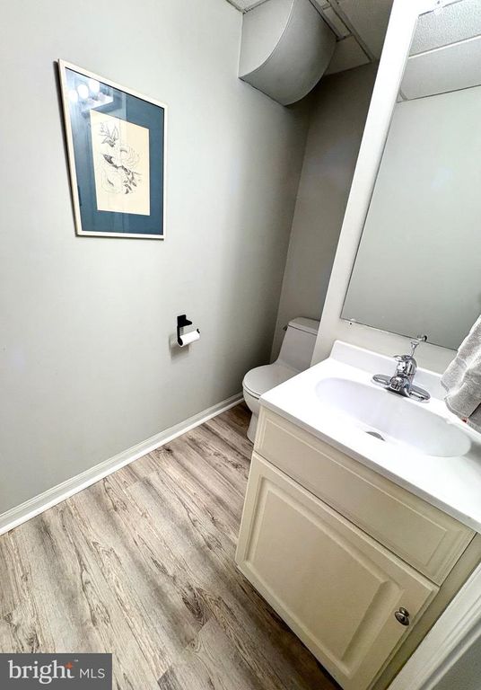 Image 25 of property listing at 117 EASTMOOR DR, Silver Spring, MD 20901