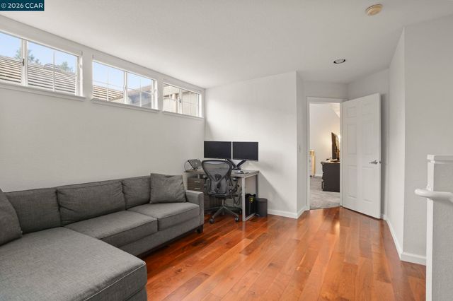 134 Caprice Circle, Hercules, CA 94547