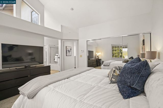 134 Caprice Circle, Hercules, CA 94547