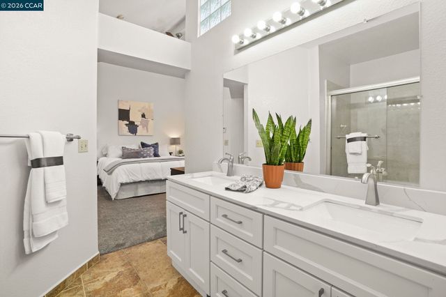 134 Caprice Circle, Hercules, CA 94547