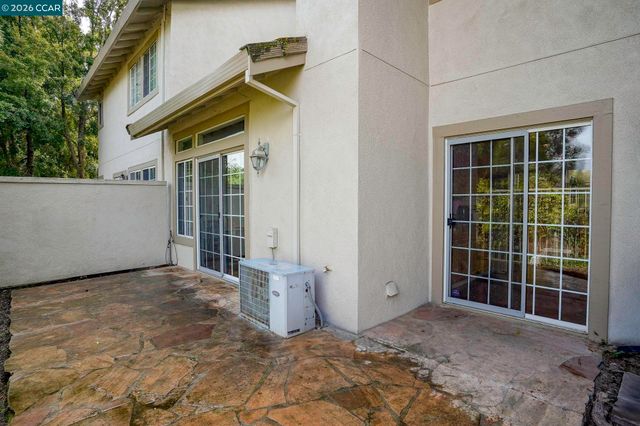 134 Caprice Circle, Hercules, CA 94547