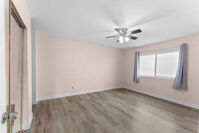 2134 Via Robles, Oceanside, CA 92054