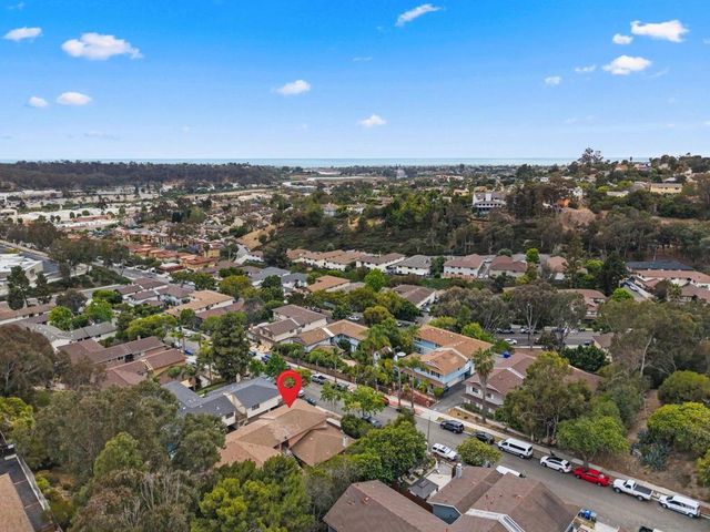 2134 Via Robles, Oceanside, CA 92054