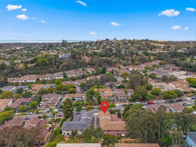 2134 Via Robles, Oceanside, CA 92054