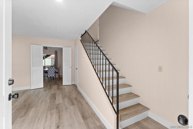2134 Via Robles, Oceanside, CA 92054
