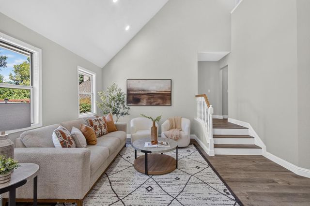 109 Pradera Ct, Folsom, CA 95630
