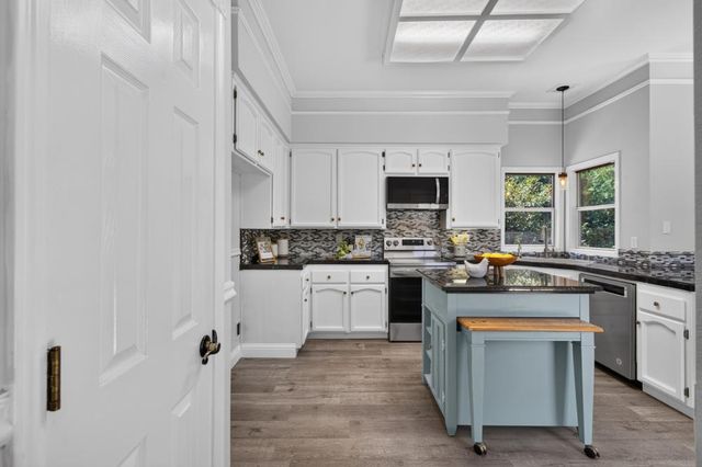 109 Pradera Ct, Folsom, CA 95630
