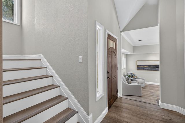 109 Pradera Ct, Folsom, CA 95630