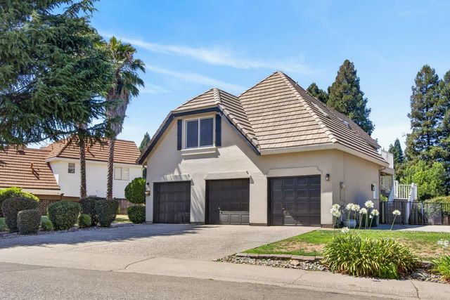 109 Pradera Ct, Folsom, CA 95630