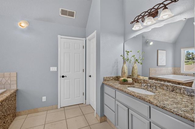 109 Pradera Ct, Folsom, CA 95630