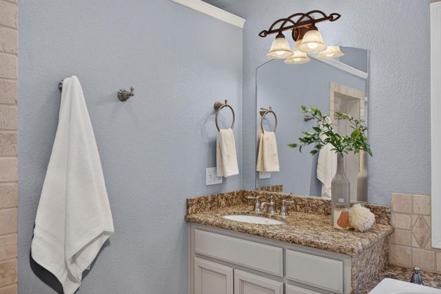 109 Pradera Ct, Folsom, CA 95630