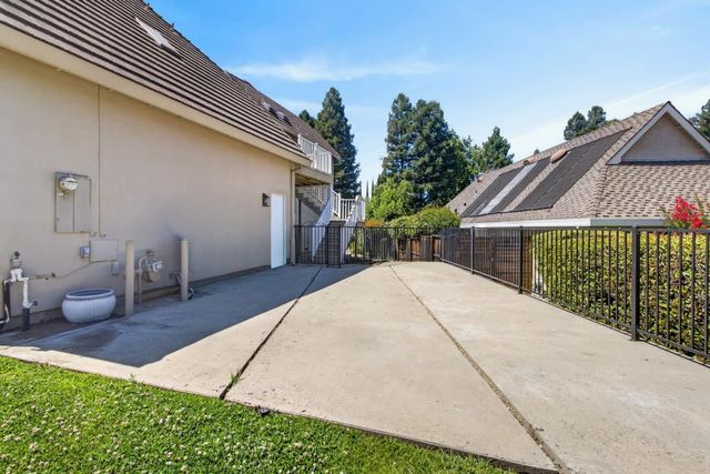 109 Pradera Ct, Folsom, CA 95630