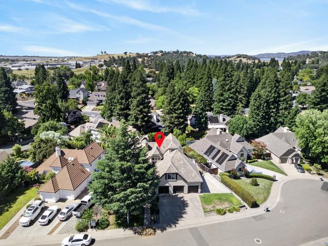 109 Pradera Ct, Folsom, CA 95630