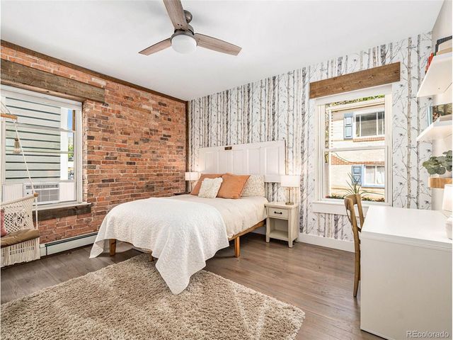 912 Arapahoe St, Golden, CO 80401