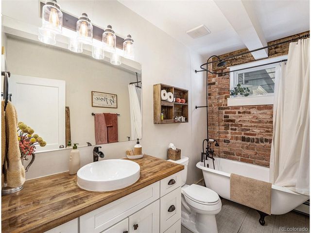 912 Arapahoe St, Golden, CO 80401