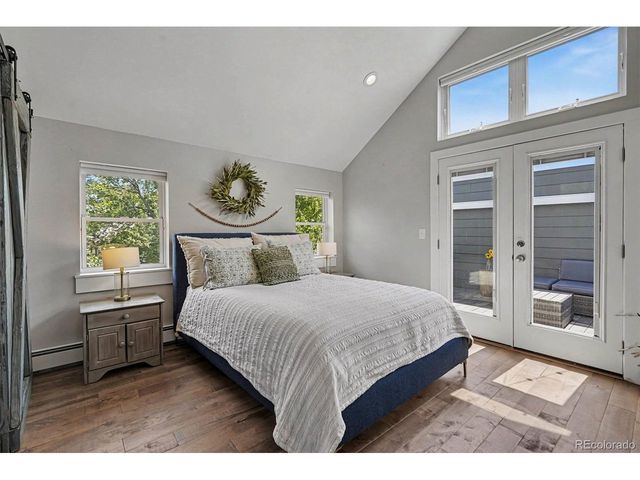912 Arapahoe St, Golden, CO 80401