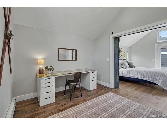 912 Arapahoe St, Golden, CO 80401