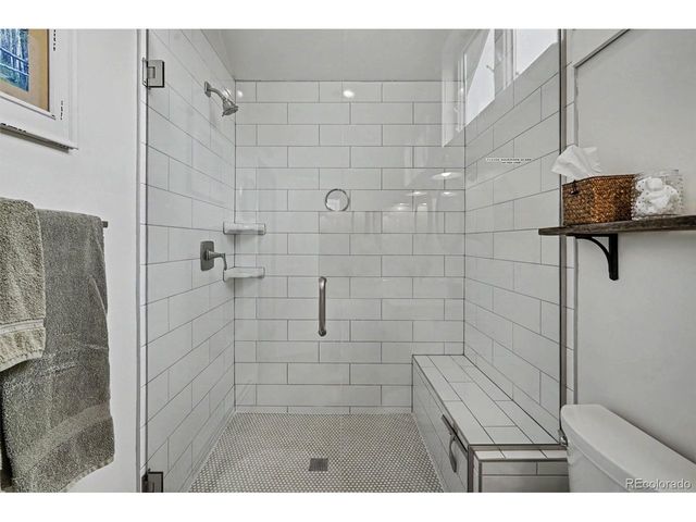 912 Arapahoe St, Golden, CO 80401