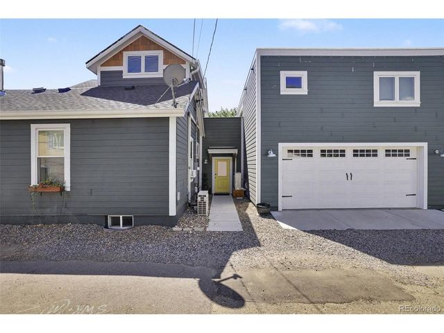 912 Arapahoe St, Golden, CO 80401