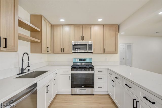 103 Elm Street, Henderson, NV 89015