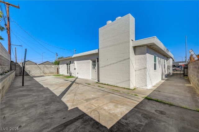 103 Elm Street, Henderson, NV 89015