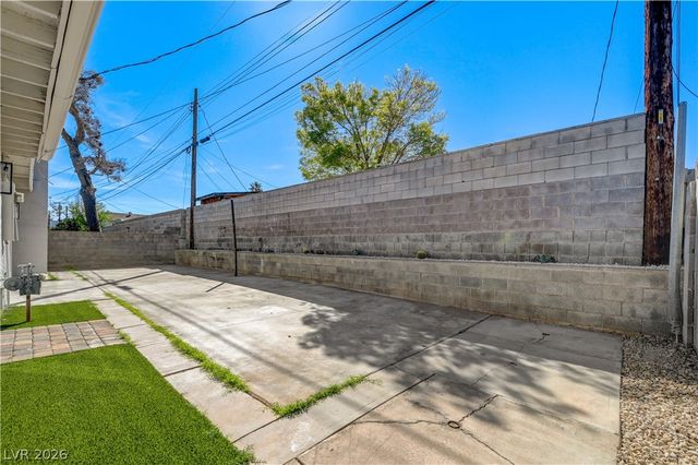 103 Elm Street, Henderson, NV 89015