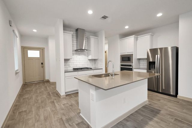 12511 Walmgate Court, Houston, TX 77047