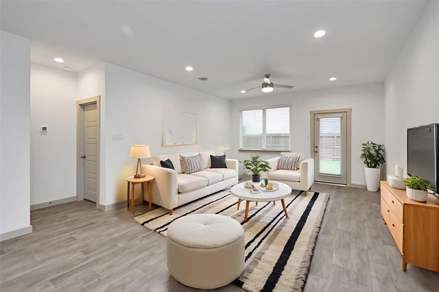 12511 Walmgate Court, Houston, TX 77047