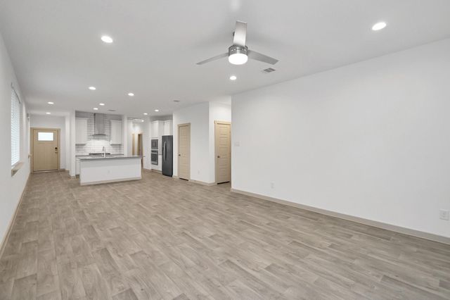 12511 Walmgate Court, Houston, TX 77047