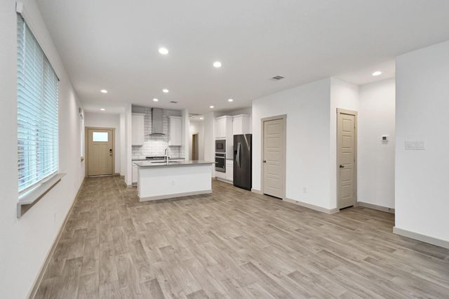 12511 Walmgate Court, Houston, TX 77047