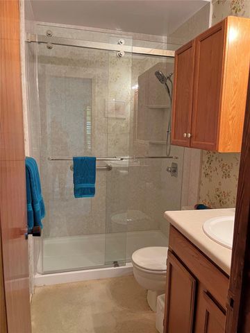 215 12th Street, San Leon, TX 77539