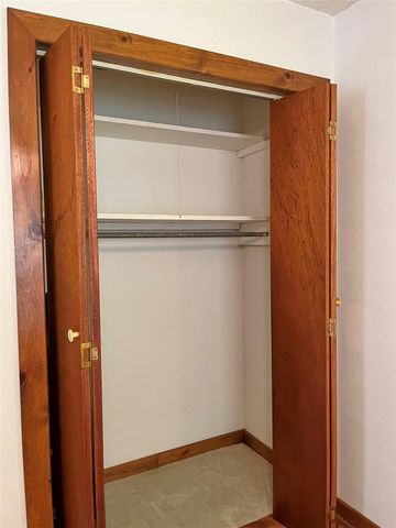 215 12th Street, San Leon, TX 77539