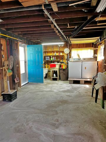 215 12th Street, San Leon, TX 77539