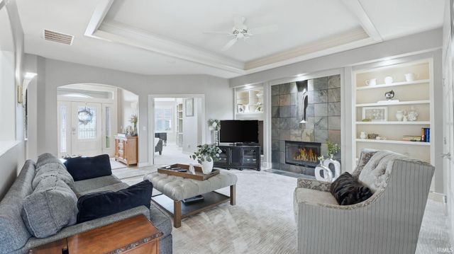 15725 Golden Eagle Cove, Huntertown, IN 46748