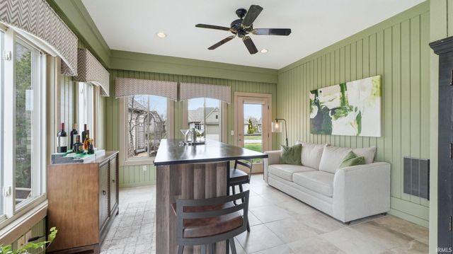 15725 Golden Eagle Cove, Huntertown, IN 46748