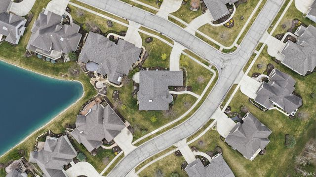 15725 Golden Eagle Cove, Huntertown, IN 46748