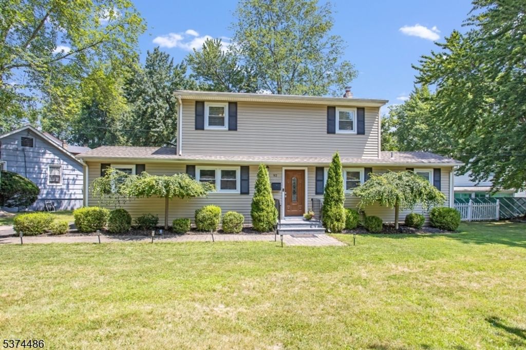 52 Jacksonville Dr, Parsippany-troy Hills Twp., NJ 07054