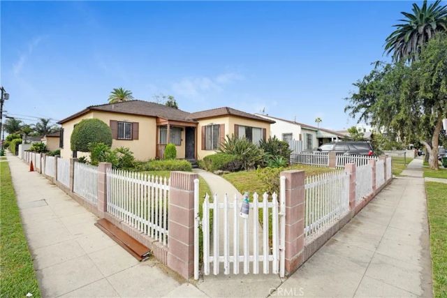 358 E 104th, Los Angeles, CA 90003