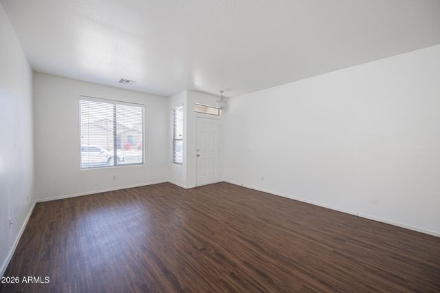 6918 S 37TH Glen, Phoenix, AZ 85041