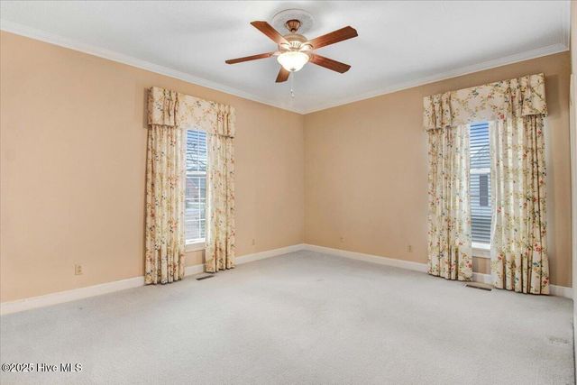 702 Hillcrest Drive, Mount Olive, NC 28365