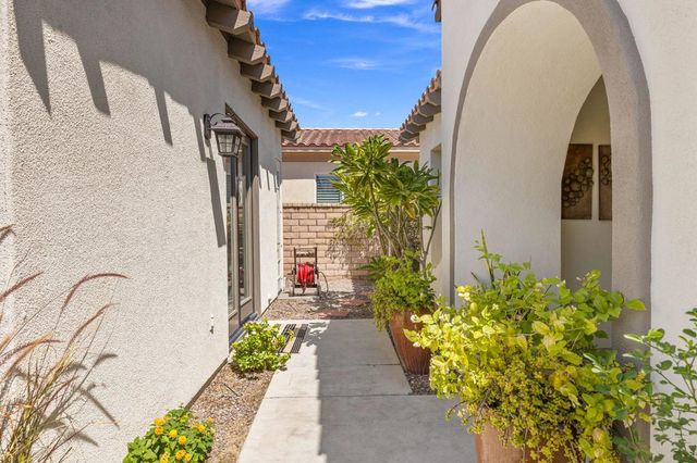 44750 Via Catalina, La Quinta, CA 92253