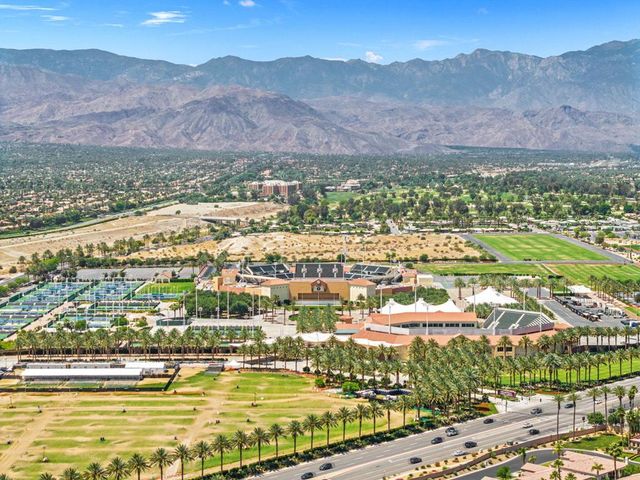 44750 Via Catalina, La Quinta, CA 92253