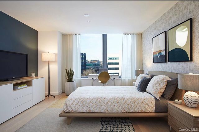 3 Court Square 404, Long Island City, NY 11101