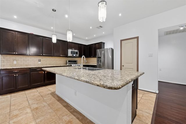 9322 Limestone Ranch Ln, Richmond, TX 77407