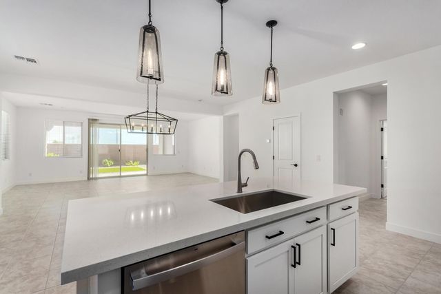 14807 W Soft Wind Drive, Surprise, AZ 85387